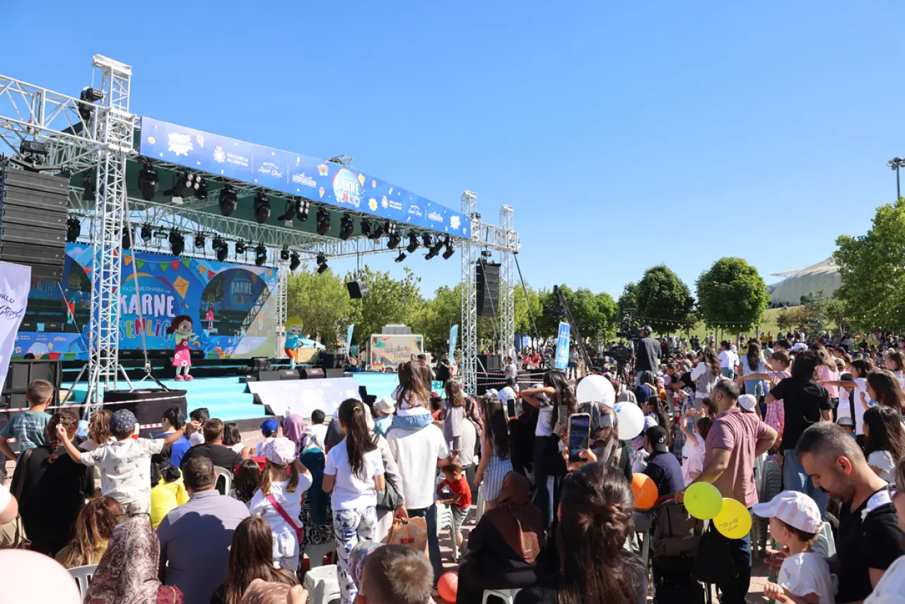 Konya'da hafta sonunun adresi burası oldu! 198 bin kişi aynı noktada buluştu 4