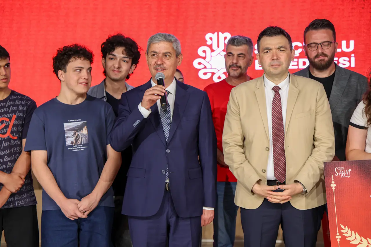 Selçuklu’da genç yetenekler sahne aldı! İşte yarışmanın kazananları 9
