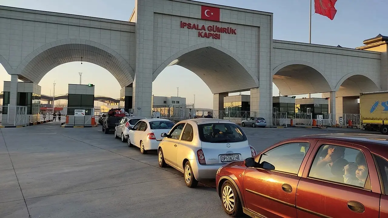 Sınır kapılarında yeni geçiş dönemi başladı 4