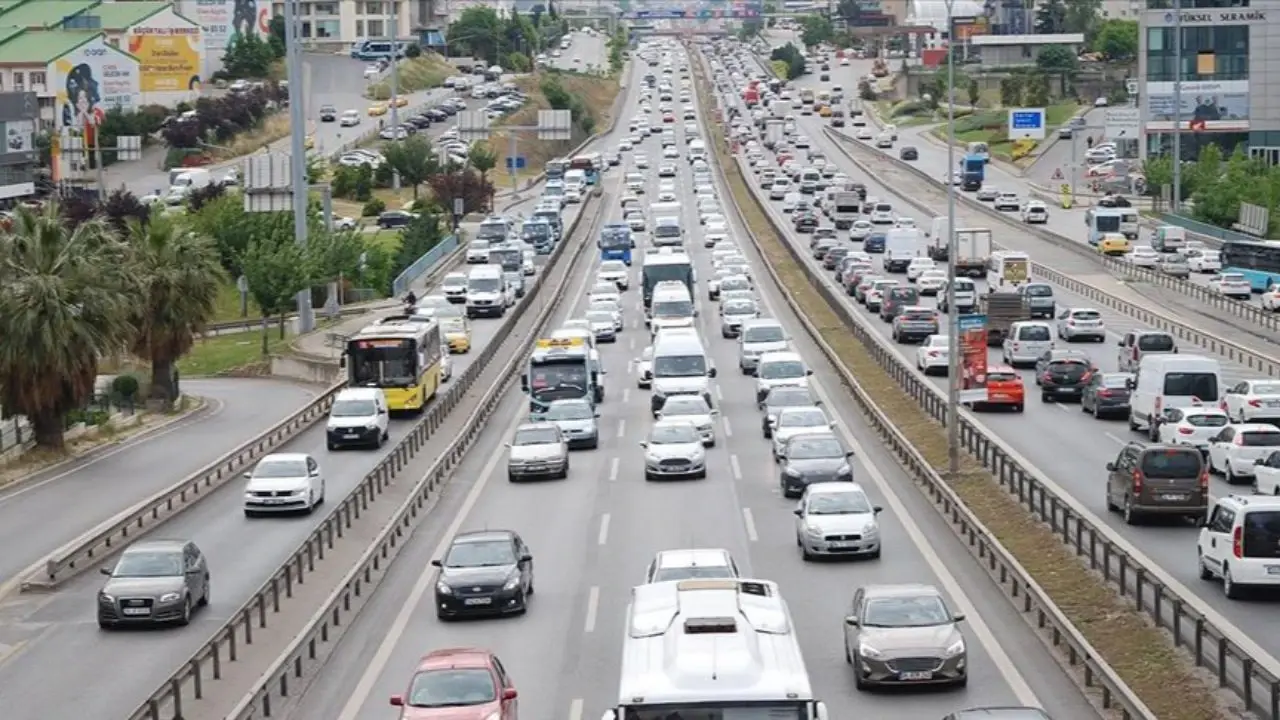 500 Bin TL bütçeye en iyi 6 ikinci el otomobil seçeneği 4