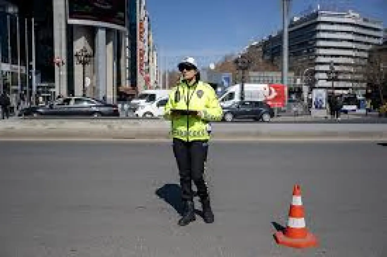 Bakan duyurdu polislerin mesai saatleri değişiyor 3