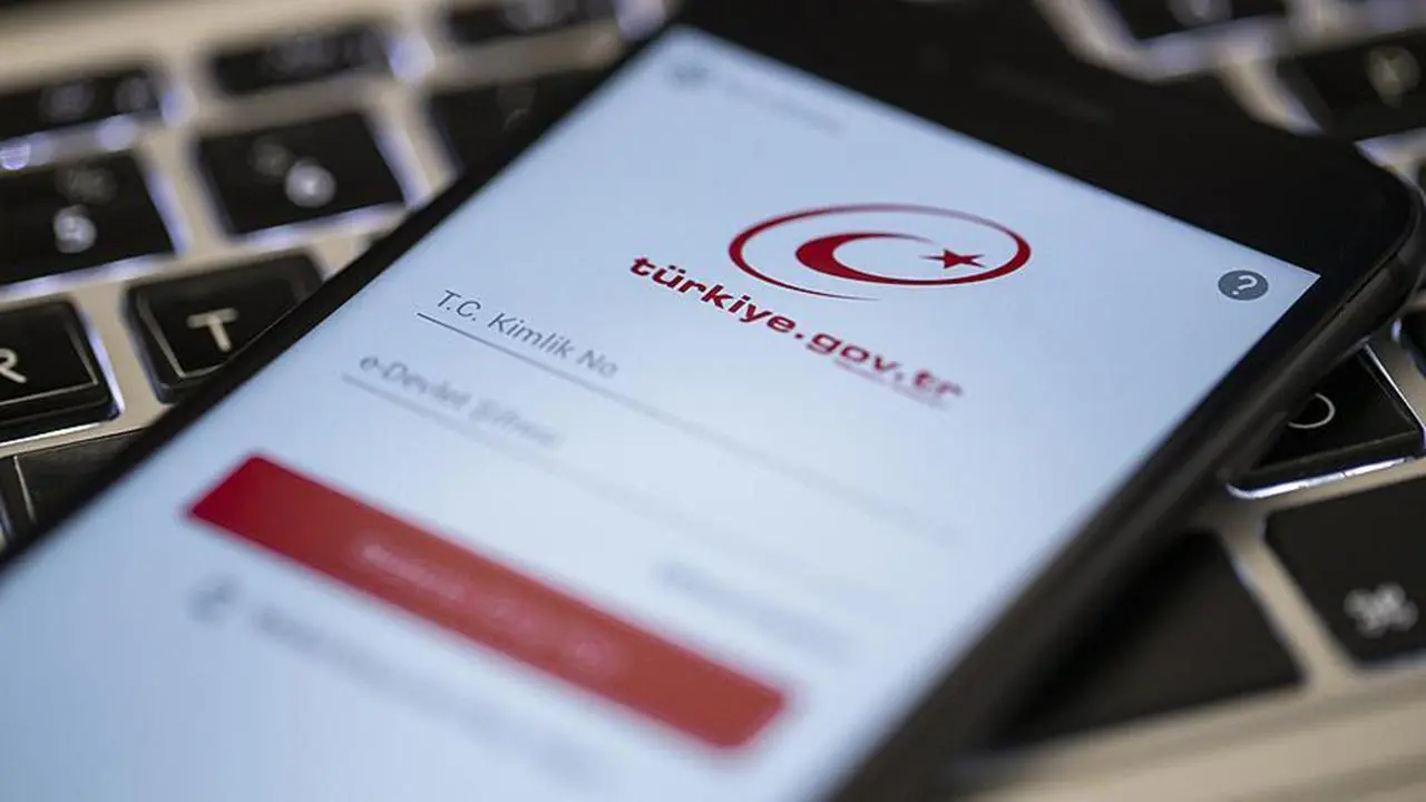 Bakan Işıkhan duyurdu: E-devlet resmen rekor kırdı 2