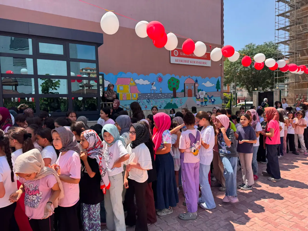 Konya'da aşure kazanı bu kez Kur'an kursunda kaynadı 3