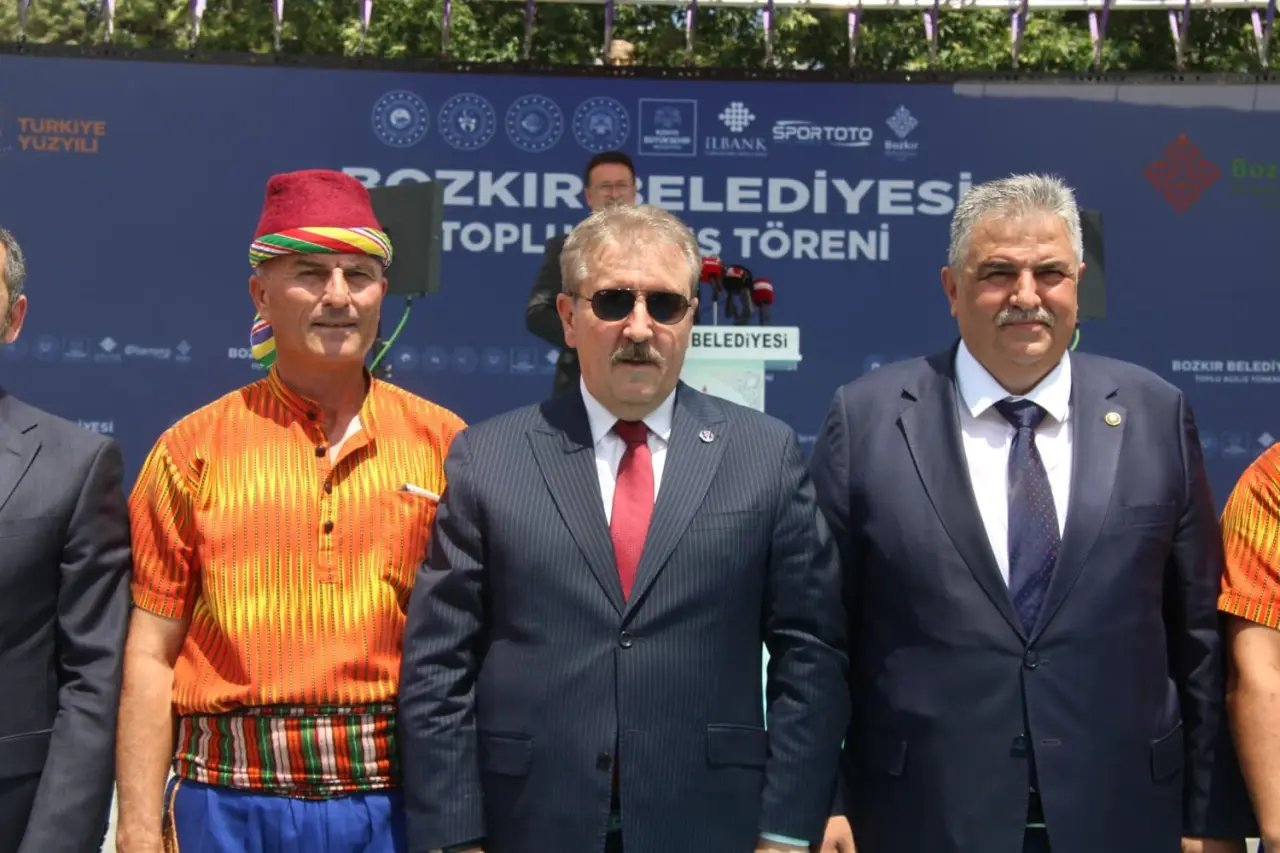 Konya'da konuşan Mustafa Destici: "Emekli maaşı 30 bin lira olmalı!" 3