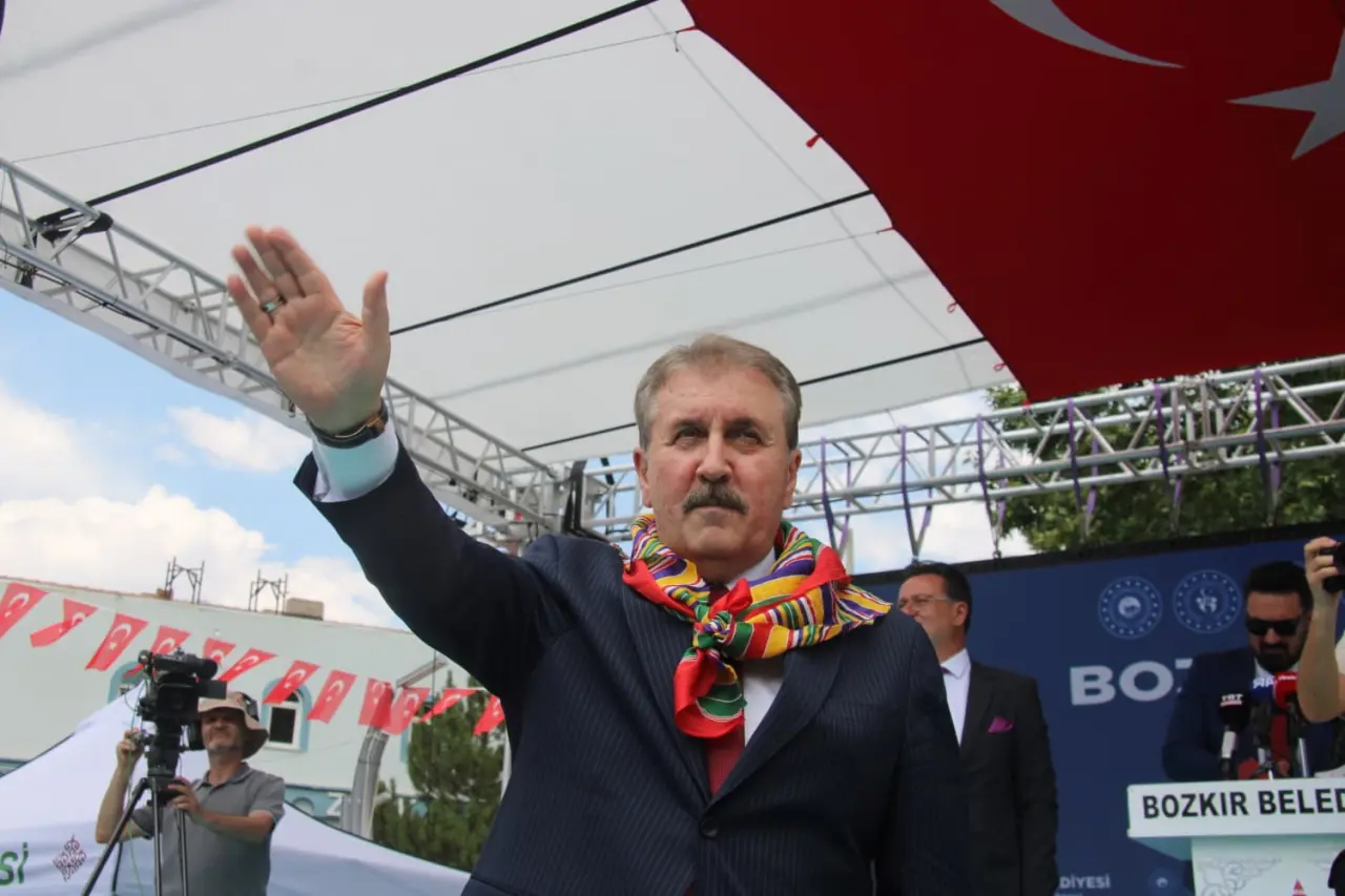 Konya'da konuşan Mustafa Destici: "Emekli maaşı 30 bin lira olmalı!" 4