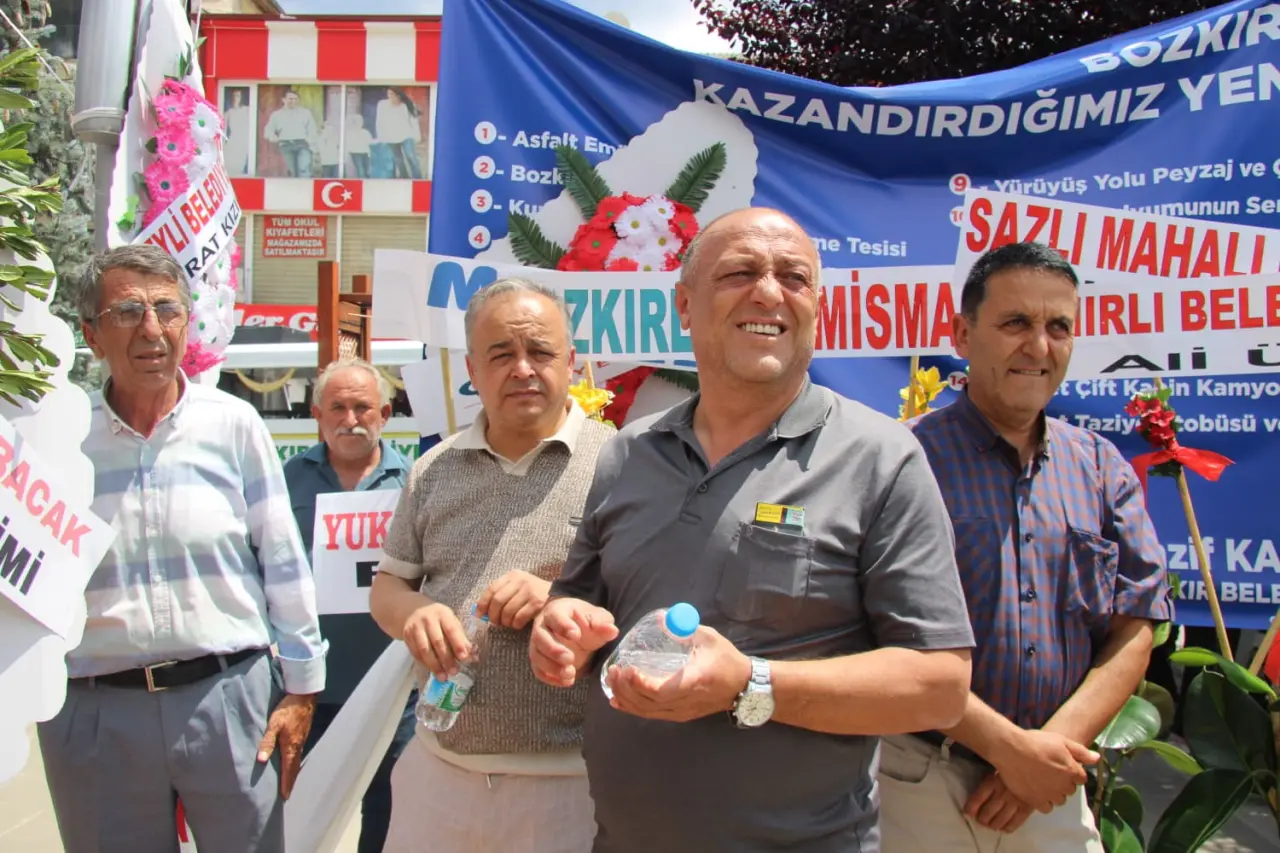 Konya'da konuşan Mustafa Destici: "Emekli maaşı 30 bin lira olmalı!" 12
