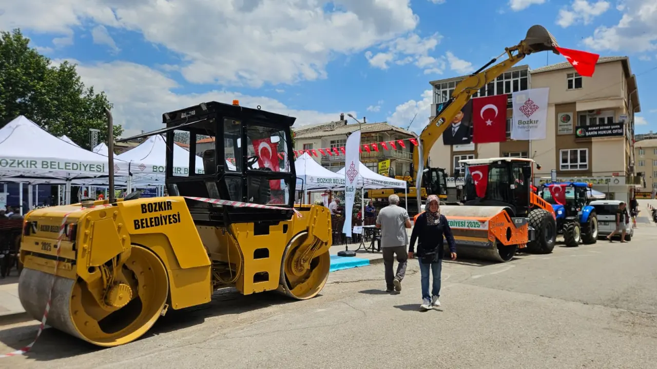Konya'da konuşan Mustafa Destici: "Emekli maaşı 30 bin lira olmalı!" 10