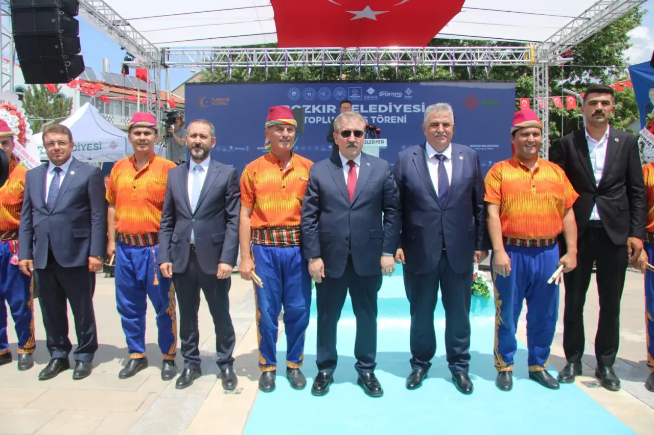 Konya'da konuşan Mustafa Destici: "Emekli maaşı 30 bin lira olmalı!" 1