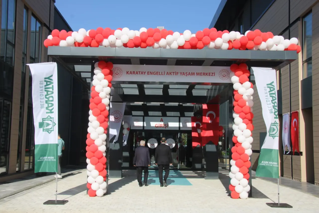 Konya'da Türkiye'nin en büyük Engelli Aktif Yaşam Merkezi açıldı 1