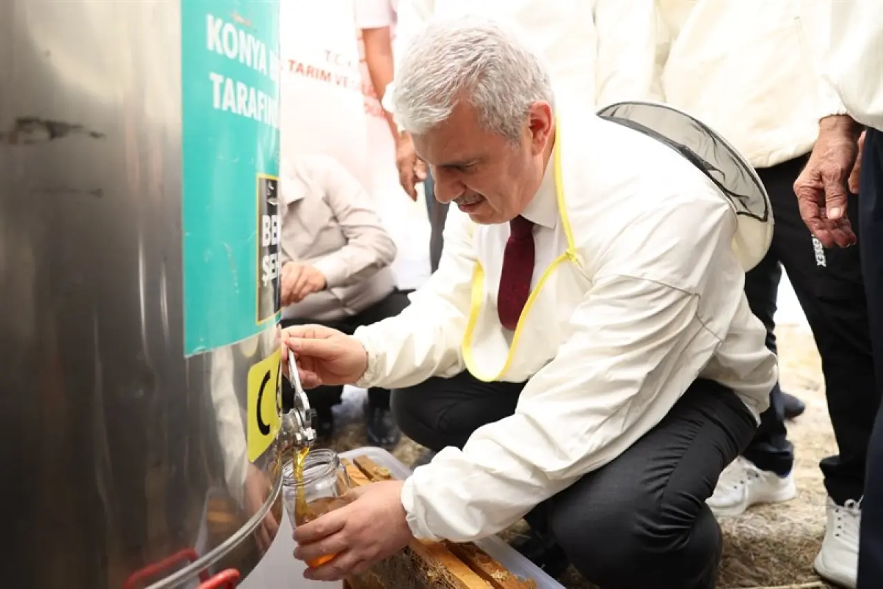 Konya'da yılda 900 ton bal üretiliyor! Hasat sezonu başladı 5