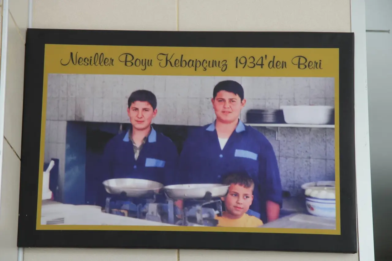 Konya'nın 92 yıllık lezzet durağına veda! Tarihi şube kapanıyor 4