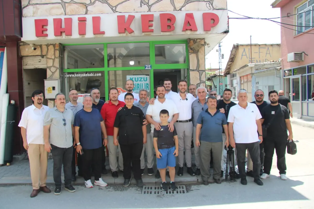 Konya'nın 92 yıllık lezzet durağına veda! Tarihi şube kapanıyor 5